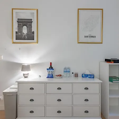 Apartment Cosy Well Located In Center *